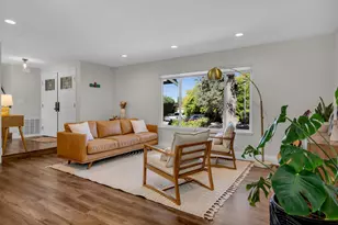 8240 Holly Oak St, Citrus Heights, CA 95610 - Photo 9