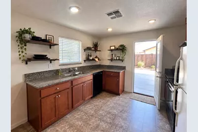 785 Dean Court, Merced, CA 95341 - Photo 3