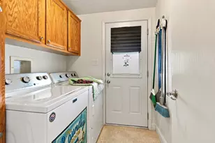 E Yosemite Ave, Manteca, CA 95336 - Photo 27