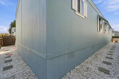 E Yosemite Avenue #186, Manteca, CA 95336 - Photo 37