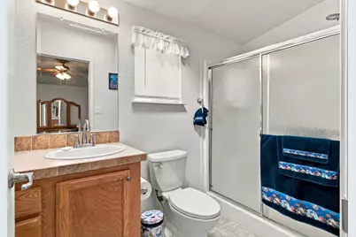 E Yosemite Avenue #186, Manteca, CA 95336 - Photo 33