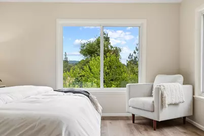 13748 Marin Place, Grass Valley, CA 95949 - Photo 11