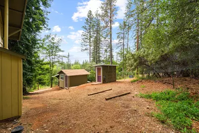 13748 Marin Place, Grass Valley, CA 95949 - Photo 35