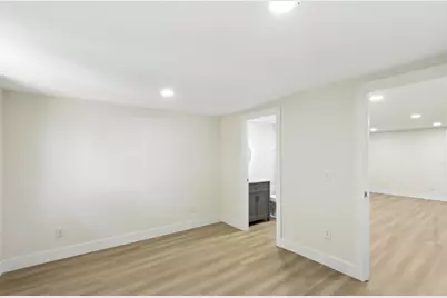 4901 Parker Avenue, Sacramento, CA 95820 - Photo 39