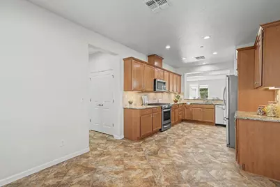 9964 Westminster, Elk Grove, CA 95757 - Photo 15
