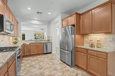 9964 Westminster, Elk Grove, CA 95757 - Photo 19