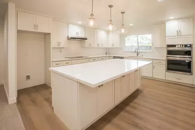 9430 2nd Avenue, Elk Grove, CA 95624 - Photo 5