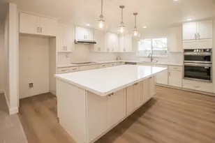 9430 2nd Ave, Elk Grove, CA 95624 - Photo 5