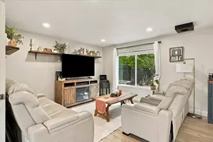 3334 Village Ct, Cameron Park, CA 95682 - Photo 3