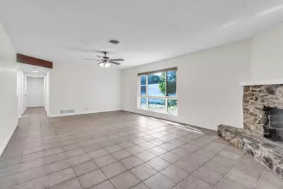 2050 Patricia Drive, Yuba City, CA 95993 - Photo 7