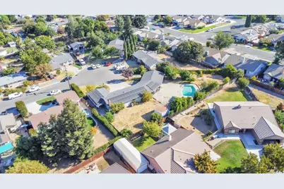 2050 Patricia Drive, Yuba City, CA 95993 - Photo 23