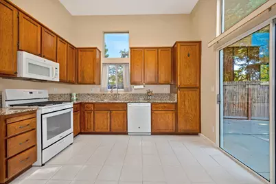 2163 Beatty Way, Roseville, CA 95747 - Photo 13
