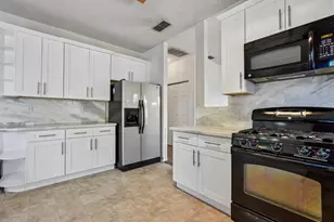 456 Parker Dr, Folsom, CA 95630 - Photo 3