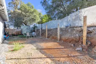 12060 Shale Ridge Ln, Auburn, CA 95602 - Photo 17