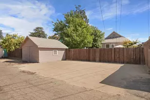 237 S Pleasant Ave, Lodi, CA 95240 - Photo 45