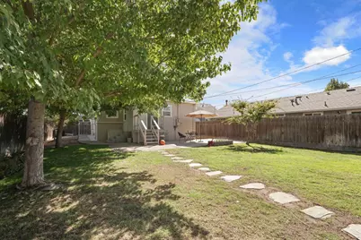 237 S Pleasant Avenue, Lodi, CA 95240 - Photo 41