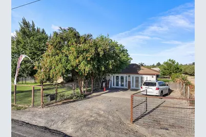 842 S Stearns Road, Oakdale, CA 95361 - Photo 11