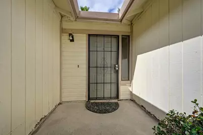 7917 Daffodil Way, Citrus Heights, CA 95610 - Photo 5