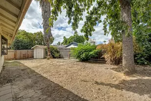 7917 Daffodil Way, Citrus Heights, CA 95610 - Photo 13