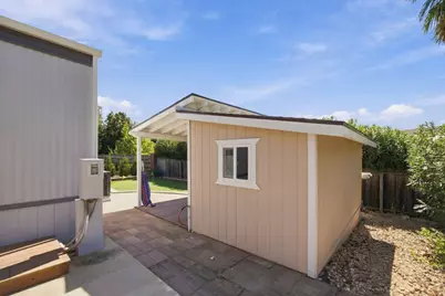 Danielle Way, Folsom, CA 95630 - Photo 29