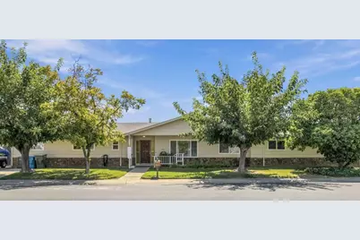 1104 Johnson Avenue, Marysville, CA 95901 - Photo 1