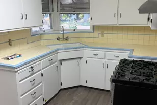 2105 Glendale Ave, Modesto, CA 95354 - Photo 9