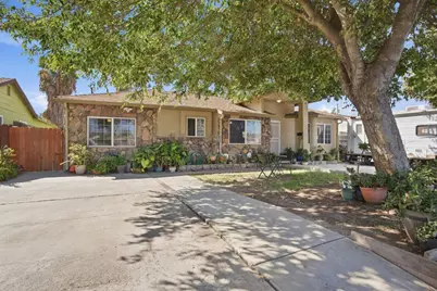 2320 Encina Avenue, Modesto, CA 95354 - Photo 1