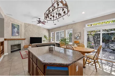 2114 Woodbine Avenue, Manteca, CA 95337 - Photo 19