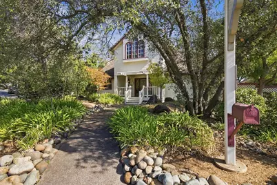 9279 Lostwood Lane, Fair Oaks, CA 95628 - Photo 3