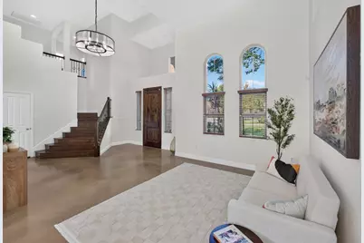 701 Rolling Green Drive, West Sacramento, CA 95605 - Photo 11