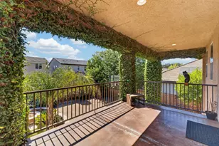 701 Rolling Green Dr, West Sacramento, CA 95605 - Photo 37