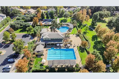 701 Rolling Green Drive, West Sacramento, CA 95605 - Photo 57