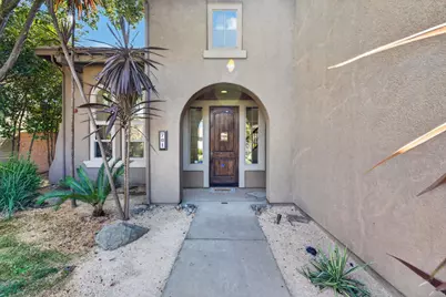 701 Rolling Green Drive, West Sacramento, CA 95605 - Photo 9