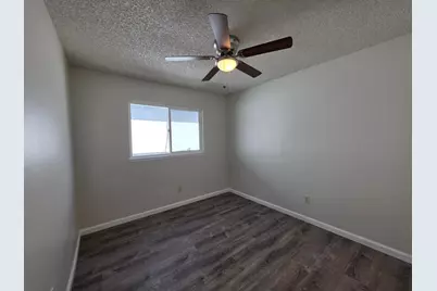 904 Pine Tree Lane, Modesto, CA 95351 - Photo 11