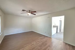 904 Pine Tree Ln, Modesto, CA 95351 - Photo 3