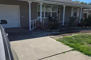 2052 S Tuxedo Ave, Stockton, CA 95204 - Photo 3