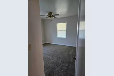 2052 S Tuxedo Avenue, Stockton, CA 95204 - Photo 19