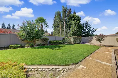 1228 Maple Leaf Court, Manteca, CA 95336 - Photo 55
