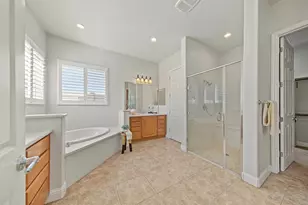 1228 Maple Leaf Ct, Manteca, CA 95336 - Photo 39