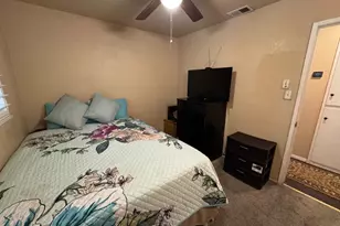 2324 50th Ave, Sacramento, CA 95822 - Photo 25