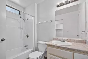 908 Wilma Dr, Modesto, CA 95351 - Photo 9