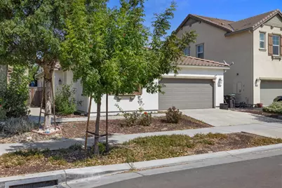 2389 Middlebury Drive, Lathrop, CA 95330 - Photo 3