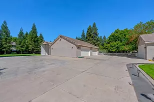 6220 Yorkshire Dr, Atwater, CA 95301 - Photo 7