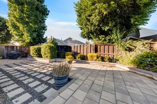 1229 Fall Creek Way, Sacramento, CA 95833 - Photo 33