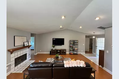 1907 Korbel Court, Stockton, CA 95210 - Photo 5