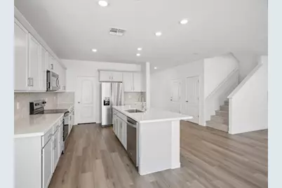 2447 Golden Bear St, Manteca, CA 95337 - Photo 3