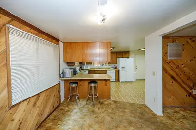 1006 Lassen Avenue, Modesto, CA 95358 - Photo 9