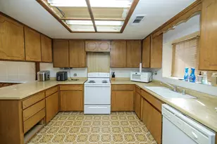 1006 Lassen Ave, Modesto, CA 95358 - Photo 13