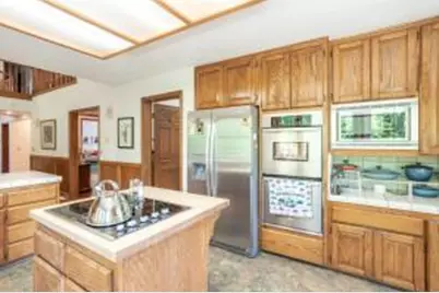 8826 Heritage Ct, Redding, CA 96001 - Photo 13