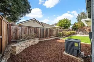 3614 Bayport Pl, Elk Grove, CA 95758 - Photo 47